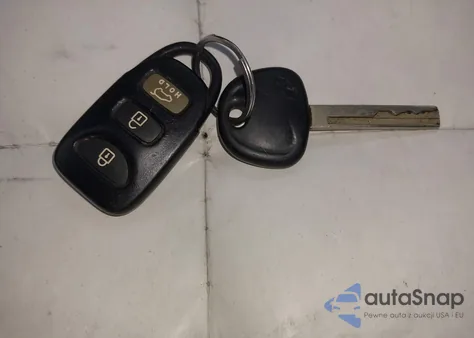 2013 Hyundai Veloster Base W/Black z USA, uszkodzony, nr VIN KMHTC6AD4DU146078